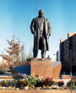 Памятник С.П.Королёву на пр-те Королёва